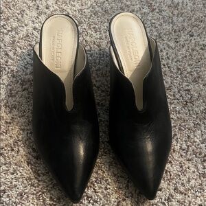 Napoleoni Black Pointed-Toe Mules